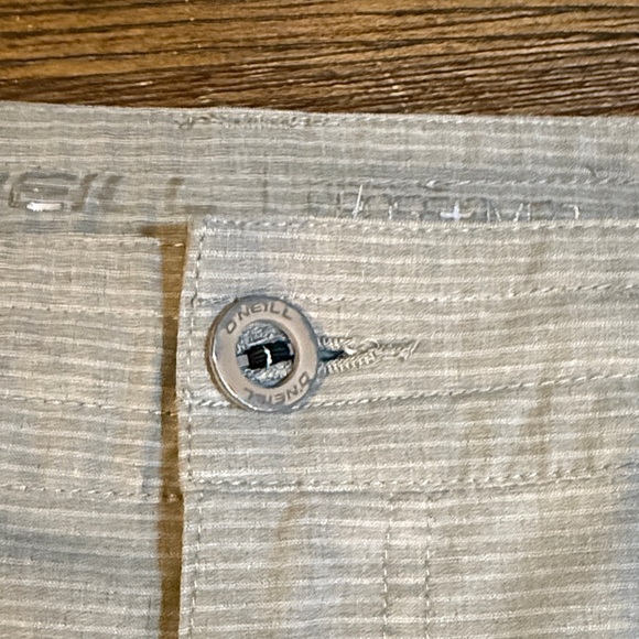O'Neill Light Gray Hybrid Shorts - Picture 9 of 9